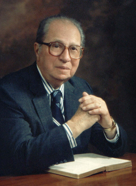 Mortimer Adler. Photo courtesy of the Center for the Study of The Great Ideas, via Wikimedia Commons, licensed CC BY-SA 3.0.